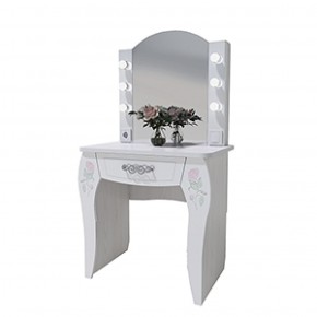Стол туалетный Розалия №12 + ПОДСВЕТКА (лиственница белая, омела) в Чебаркуле - chebarkul.mebel-74.com | фото