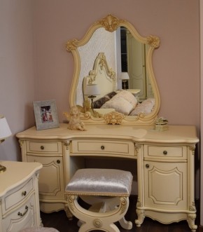 Туалетный стол Мона Лиза БЕЗ Зеркала (крем) в Чебаркуле - chebarkul.mebel-74.com | фото